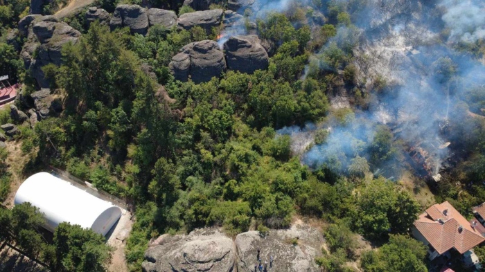 Кметът на Белоградчик: Дрон помогна за спасяването на града, пожарът можеше да изпепели голяма част от него