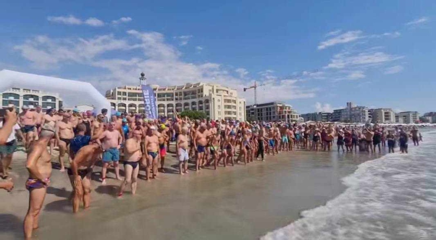 Валентин Митрев от Сандански с 11-о място в конкуренцията на над 170 плувци от осем държави