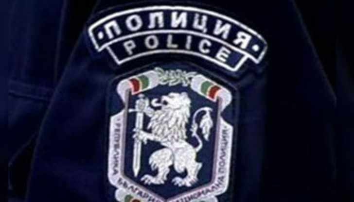 Задържаха 38-годишен в Дупница за агресия срещу полицаи