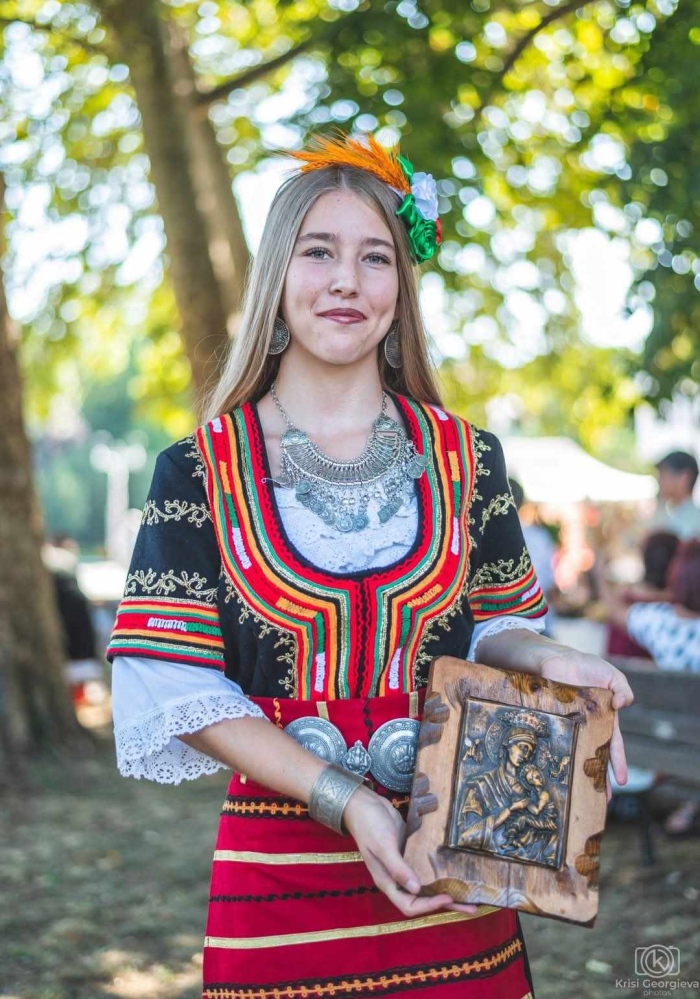 Шампионката по батут Кристъл Станкова от Кюстендил: България трябва да инвестира в хората, ако иска бъдеще