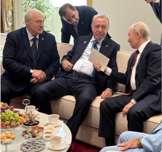 Путин проведе срещи с Ердоган и Лукашенко: предлага нова банка на ШОС без долара