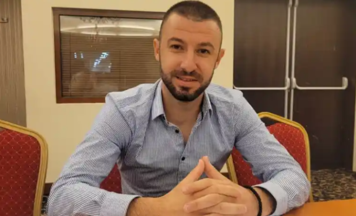 След два вота и с 15 гласа ”за”: Ивелин Терзийски оглави Общинския съвет в Сандански