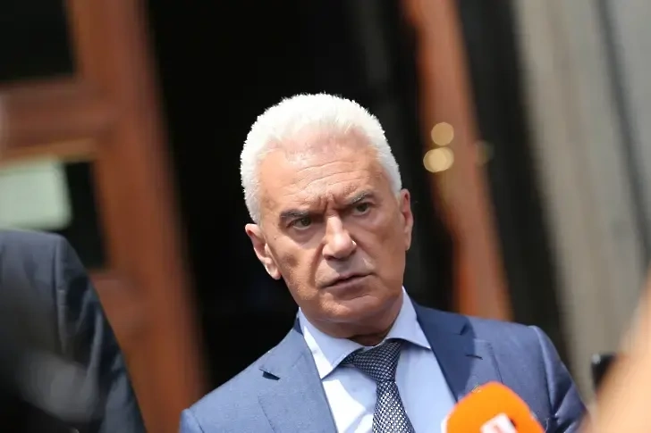 Волен Сидеров пак иска да е президент