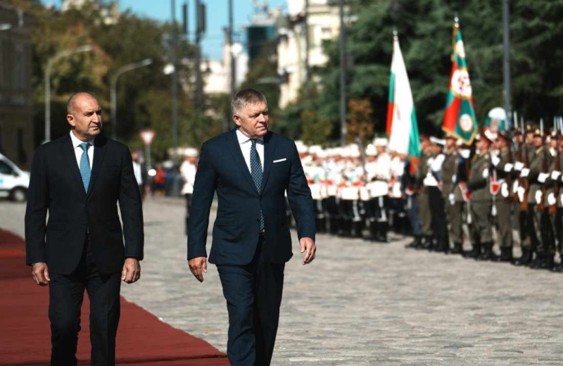 Румен Радев: Военното решение на конфликта в Украйна води към опасна ескалация