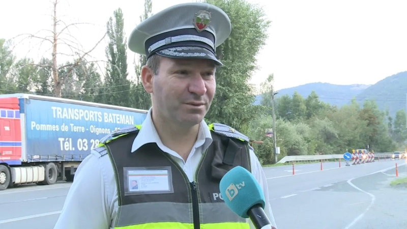 9 часа в задръстване на „Струма“ в неделя: Полицията засилва контрола