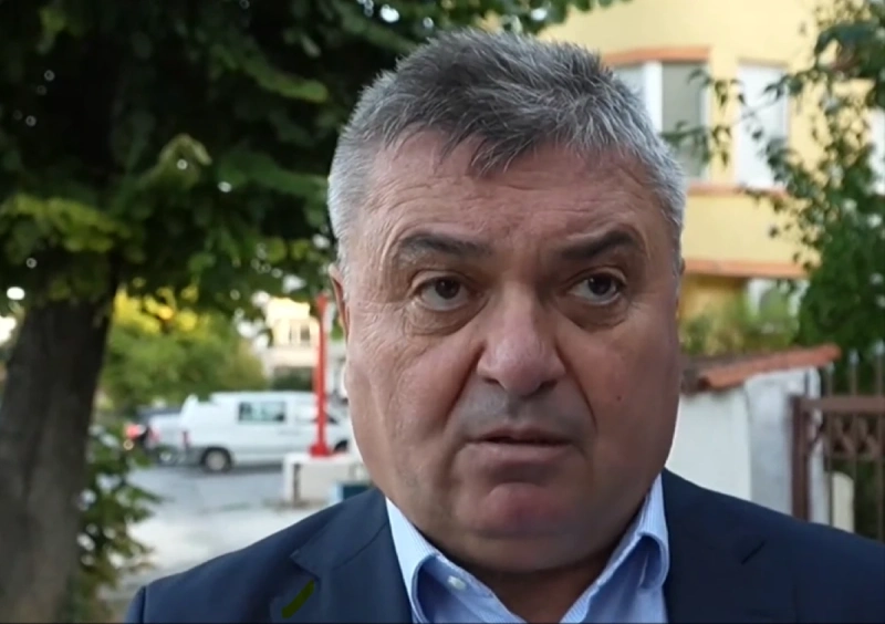 Трагедията в Исперих: прокурорът допуска, че двете момичета са били убити, докато са спели