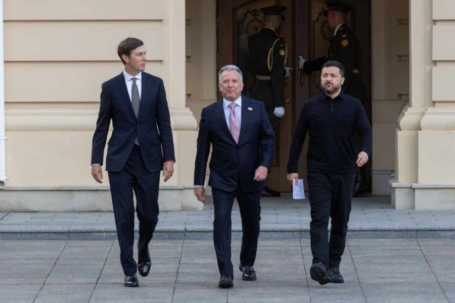 Зеленски: Американските пратеници представиха приемливи идеи за прекратяване на войната