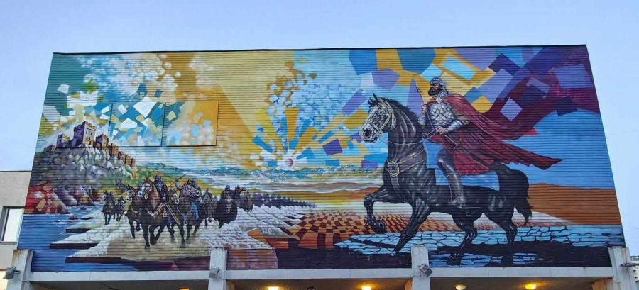 Кракра Пернишки оживя върху 250 квадрата: впечатляващ стенопис преобрази Младежкия дом