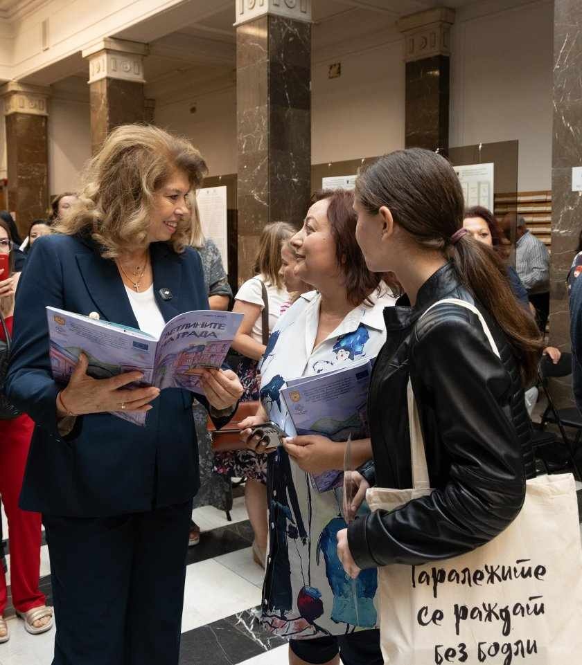 „Светлините на града“ пробиха път до президента