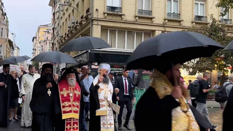 1700 години от намирането на Честния кръст: Патриарх Даниил отслужва света литургия