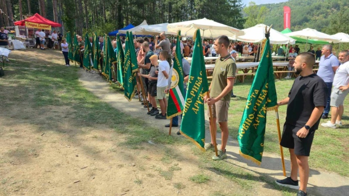 800 души отпразнуваха 115 години от създаването на „Сокол 1911“ – Благоевград