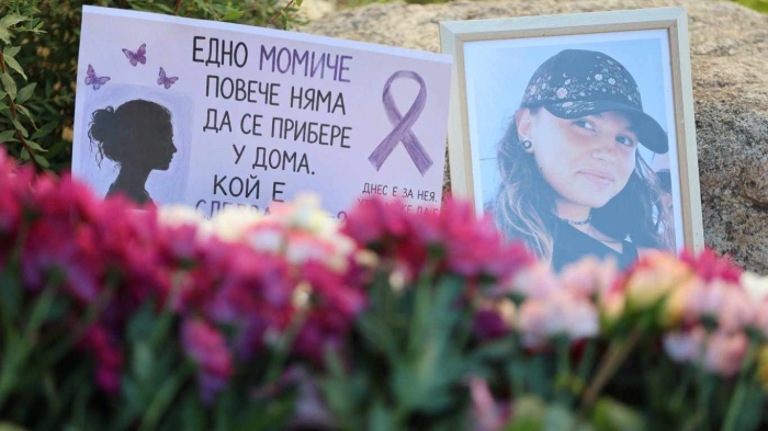 4 месеца без отговор как е загинала Ивана: Бащата на 16-годишното момиче от Благоевград: не е вземала дрога, била е хапана