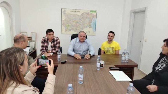 Благотворително бягане в Благоевград събира средства за борба с горските пожари