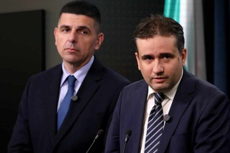 ДБ подават сигнал до НАП за имотите, свързвани с Борислав Сарафов