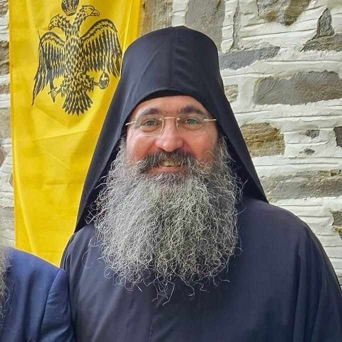 Самуиловият саркофаг разпали спор: Никанор от Гигинския манастир атакува надписа