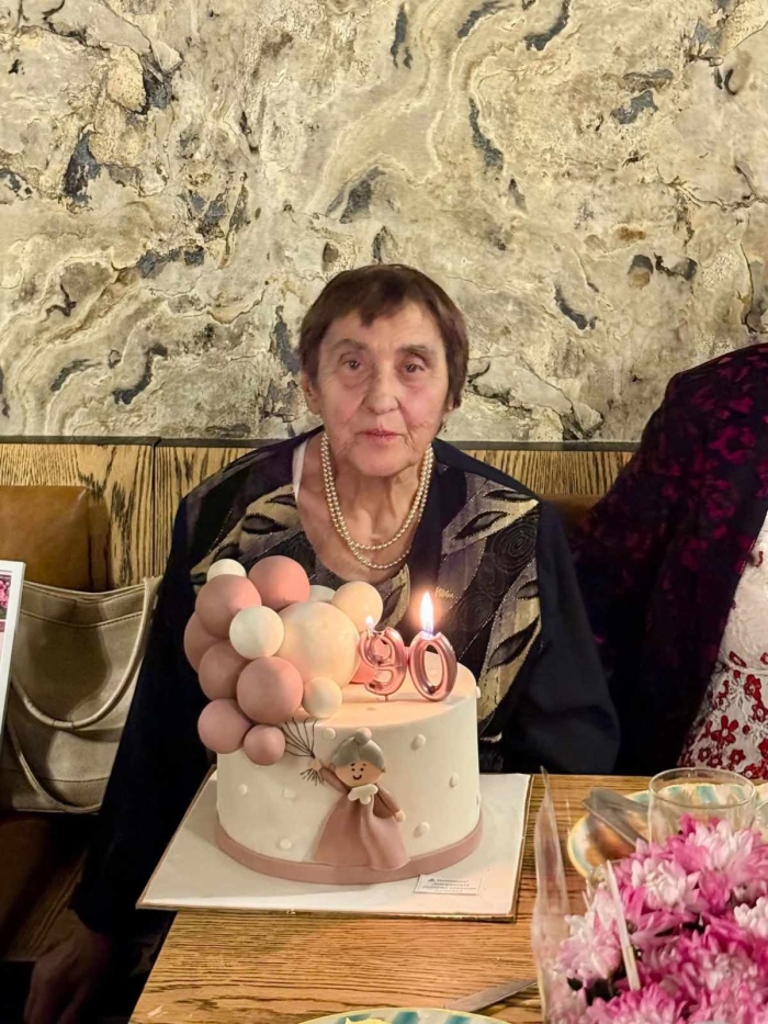 90 г. достоен път: Евдокия Динкова отпразнува юбилея си сред близки и приятели в Дупница
