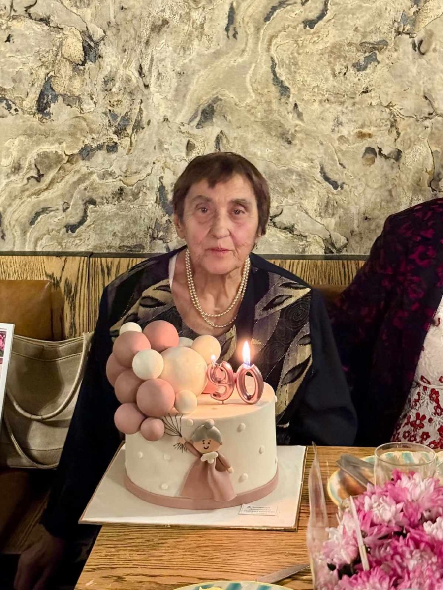 90 г. достоен път: Евдокия Динкова отпразнува юбилея си сред близки и приятели в Дупница