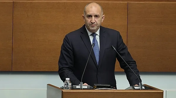 Румен Радев поиска помощ от съюзниците за разследването на атаките в Черно море