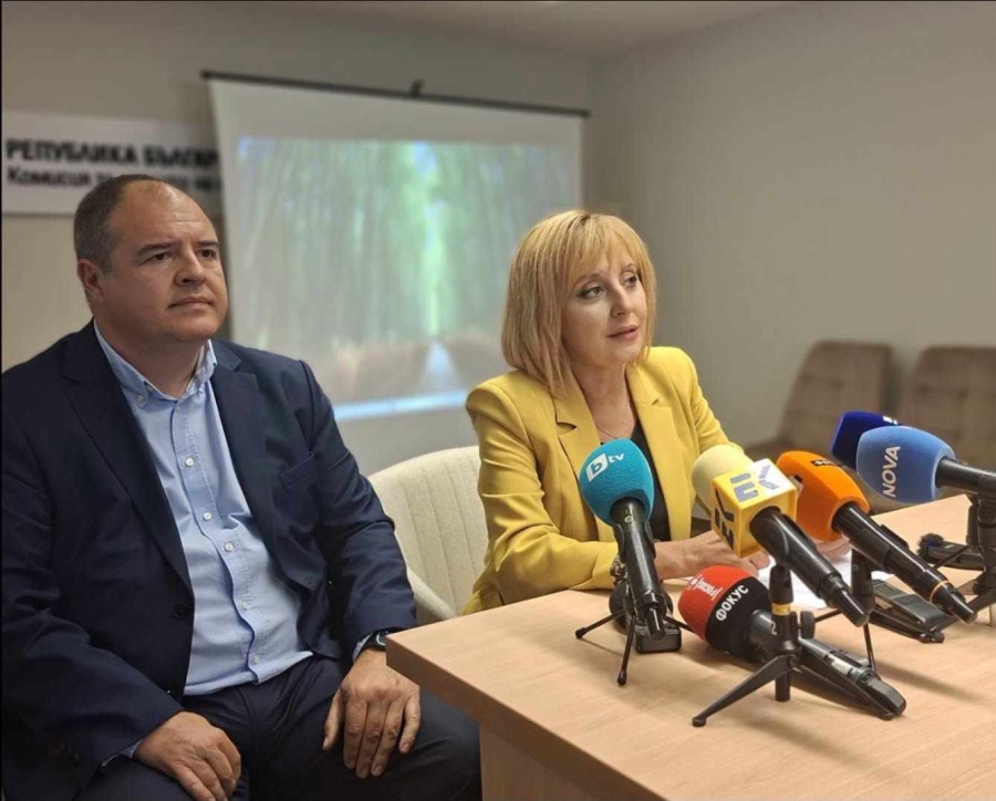Мая Манолова идва в Благоевград за среща с потребители и техните оплаквания