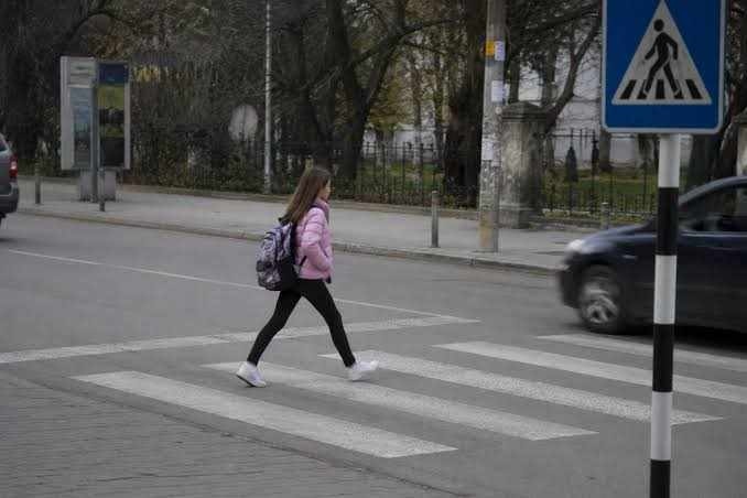 72-годишен шофьор блъсна момиче на пешеходна пътека в Благоевград