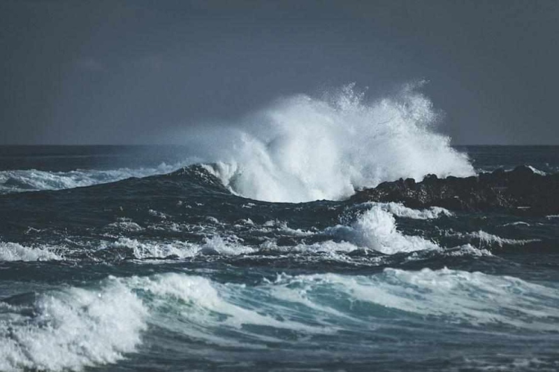 Пожар в Мексиканския залив! Български моряци са евакуирани от горящ кораб