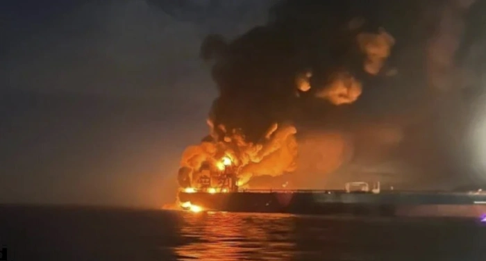 Тревога в Черно море! Кораб се запали край Сулина, проверяват версия за удар с дрон