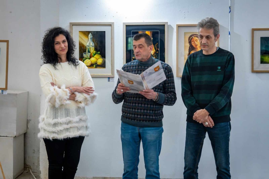 Два свята, една изложба! „Очи в небето“ събра изкуството в Дупница