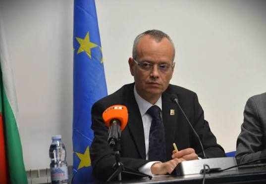 Нов социален център, парк и паркинг с 93 места ще се изграждат „Струмско“, община Благоевград сключи договор с „А-Строй“