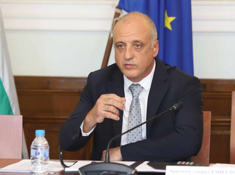 Началникът на НСО Емил Тонев е депозирал оставката  си