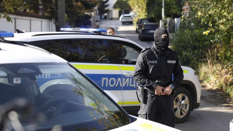 Трима са задържани за убийството на Слави Бинев