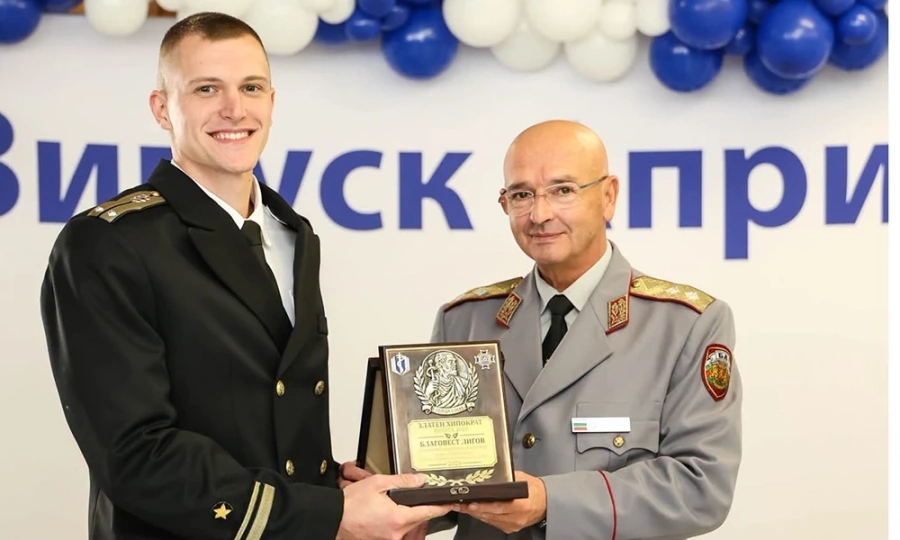 Гордост за Разложко! Млад лекар от Бачево стана първият военен медик със „Златен Хипократ“