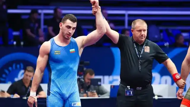 Семен Новиков ще се бори за световната титла! Финалът е повторение на олимпийския сблъсък в Париж