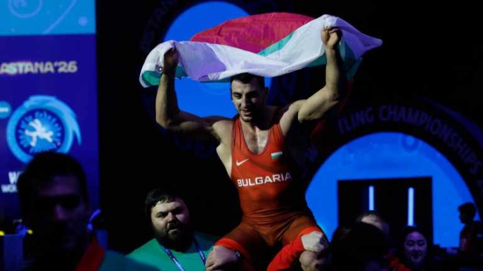 Златен! Семен Новиков стана световен шампион след феноменална борба