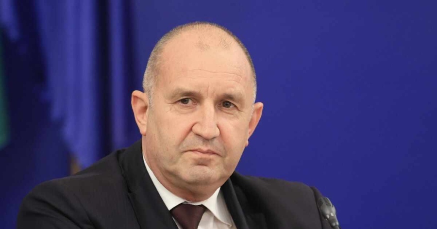 Румен Радев: Щяхме да вдигнем военни самолети, ако дроновете бяха влезли в териториалните ни води