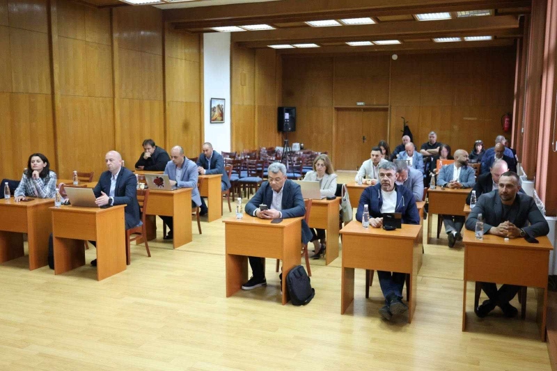 ОбС Банско обсъжда 125 хил. евро за световния сноуборд и спешен ремонт след изкопни дейност в Добринище