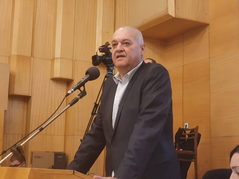 След напрежението в ОбС Перник: Председателят Димитър Колев подаде оставка